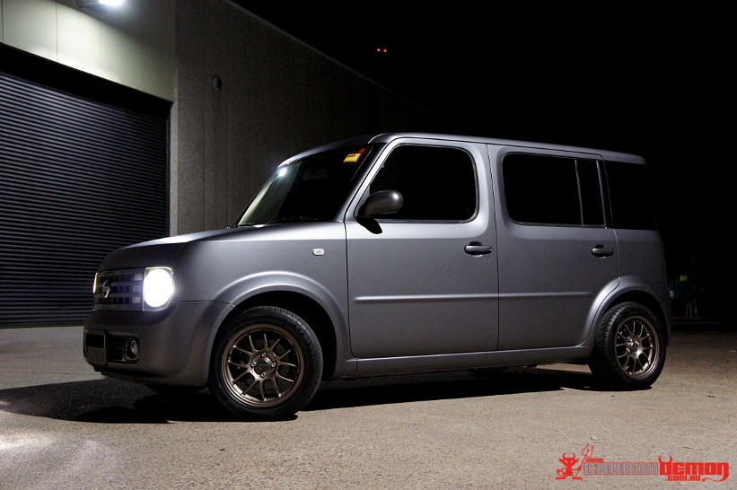 Nissan Matte Grey Metallic Vinyl Wrap 3M M261 Wrap