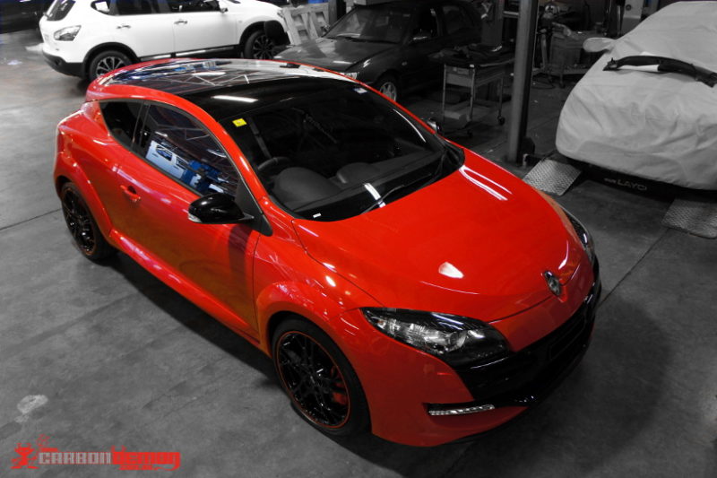 Renault Gloss Paint Replacement Vinyl Wrap Renault Gloss Paint Replacement Vinyl Wrap