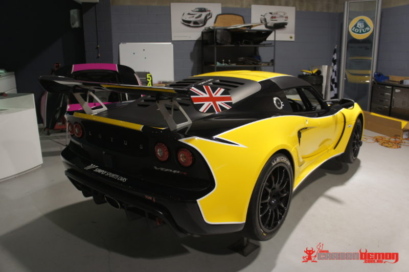 Car Gloss Paint Replacement Vinyl Wrap Car Gloss Paint Replacement Vinyl Wrap