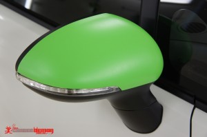 KIA Rio matte green vinyl wrap mirrors