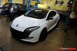 Renault Megane RS Trophy 808 Piano Black Roof