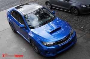 Subaru WRX Gloss Black Roof Vinyl Wrap