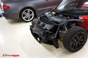 Lotus Elise clams removed for vinyl wrapping