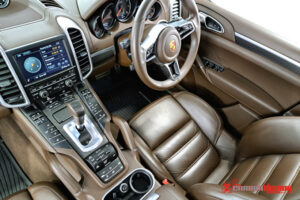 Porsche Interior Carbon Wrap
