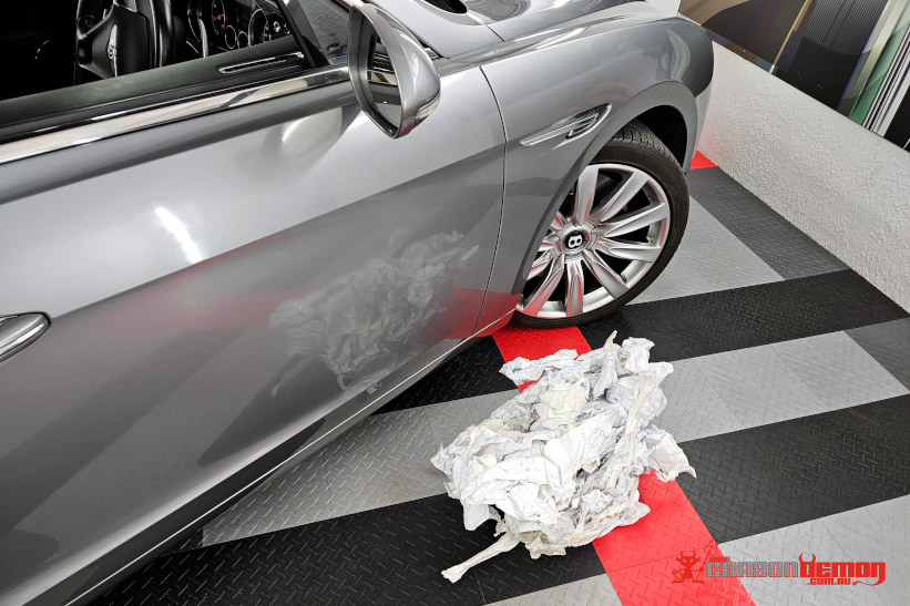 Bentley unwrapping decals